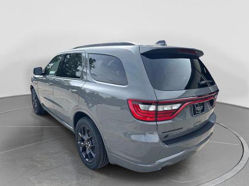 Destroyer Gray Clearcoat 2026 Dodge Durango GT HEMI V8 AWD