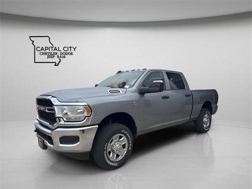 2024 RAM 2500 Tradesman Crew Cab 4x4 6'4' Box