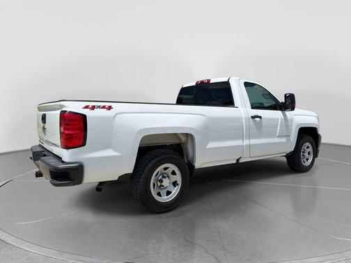 Summit White 2018 Chevrolet Silverado 1500 WT