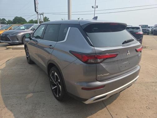 2023 Mitsubishi Outlander SE 2.5 2WD