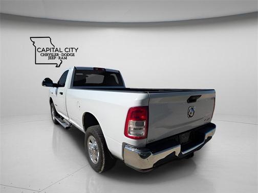 2022 RAM 3500 Tradesman Regular Cab 4x4 8' Box