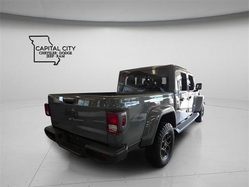 2025 Jeep Gladiator High Tide