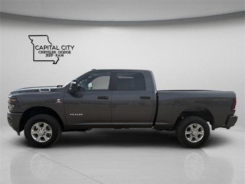 2025 RAM 2500 Big Horn Crew Cab 4x4 6'4' Box