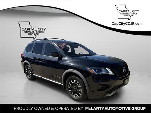 2020 Nissan Pathfinder SL 4WD