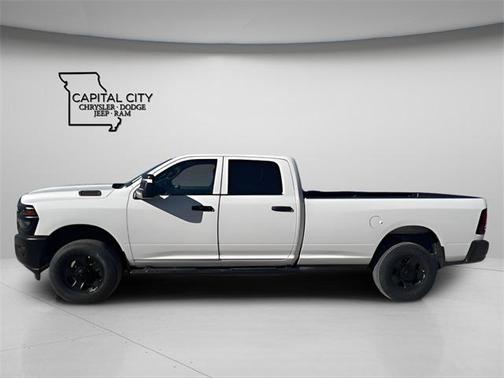 2026 RAM 3500 Tradesman Crew Cab 4x4 8' Box