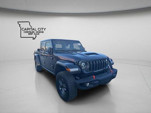 Black Clearcoat 2024 Jeep Gladiator Mojave X