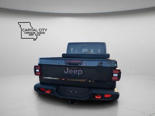 Black Clearcoat 2024 Jeep Gladiator Mojave X