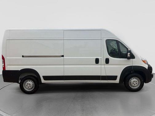 Bright White Clearcoat 2026 RAM ProMaster 2500 Tradesman