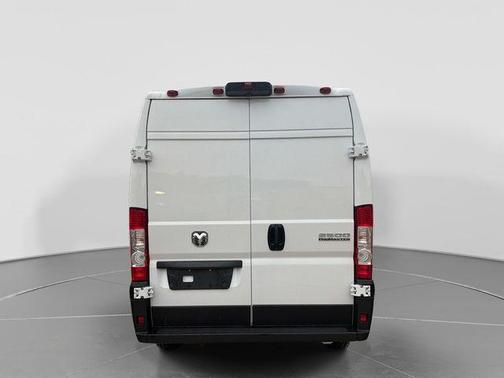 Bright White Clearcoat 2026 RAM ProMaster 2500 Tradesman