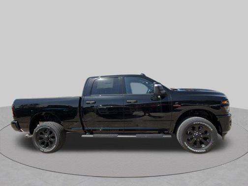 Diamond Black Crystal Pearlcoat 2026 RAM 2500 Black Express Crew Cab 4x4 6'4' Box