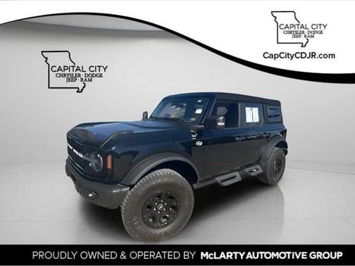 Shadow Black 2023 Ford Bronco Wildtrak