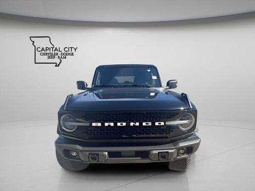 Shadow Black 2023 Ford Bronco Wildtrak