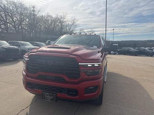 2026 RAM 2500 Laramie Crew Cab 4x4 6'4' Box