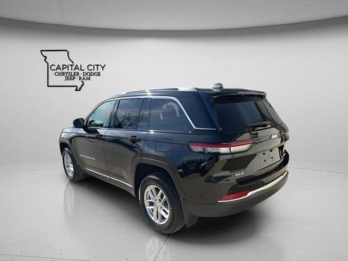 2026 Jeep Grand Cherokee Altitude