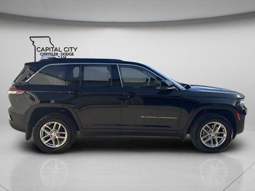 2026 Jeep Grand Cherokee Altitude