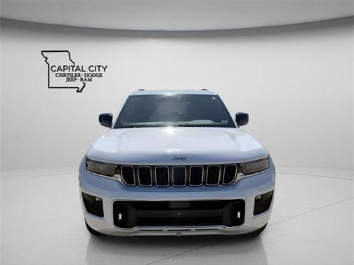 2022 Jeep Grand Cherokee Overland