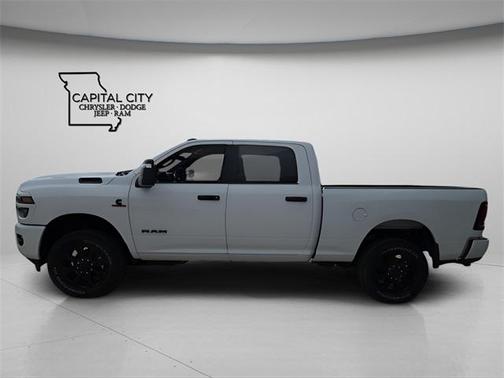 2025 RAM 2500 Big Horn Crew Cab 4x4 6'4' Box