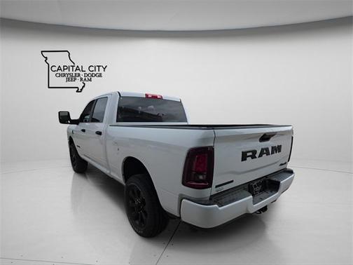 2025 RAM 2500 Big Horn Crew Cab 4x4 6'4' Box