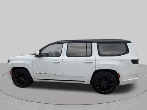 Bright White Clearcoat 2022 Jeep Grand Wagoneer Series II 4x4