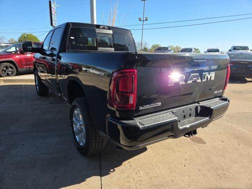 2025 RAM 2500 Laramie Crew Cab 4x4 6'4' Box