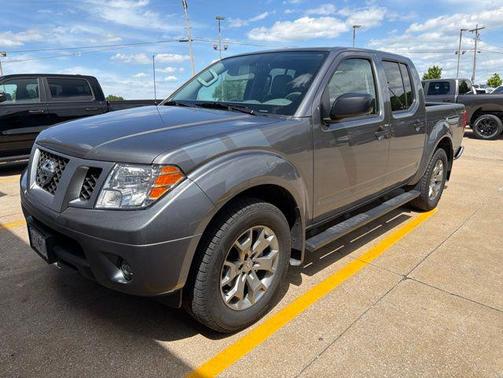 Gun Metallic 2021 Nissan Frontier SV