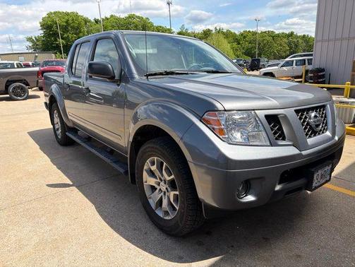 Gun Metallic 2021 Nissan Frontier SV