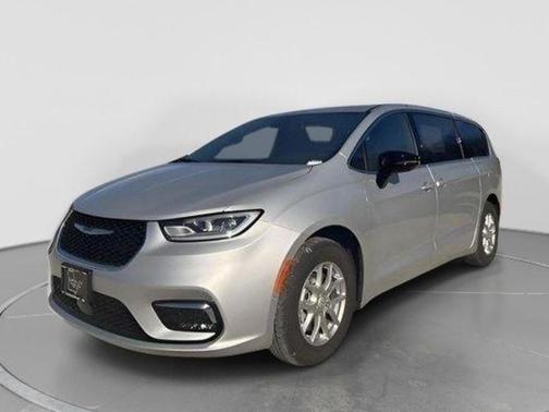 Silver Mist Clearcoat 2026 Chrysler Pacifica L