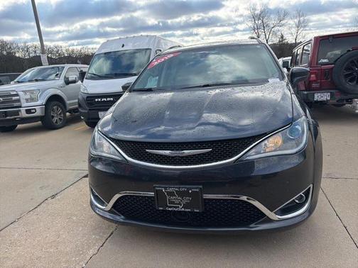 2019 Chrysler Pacifica Touring-L Plus