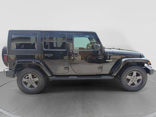 Black Clearcoat 2016 Jeep Wrangler Unlimited Freedom