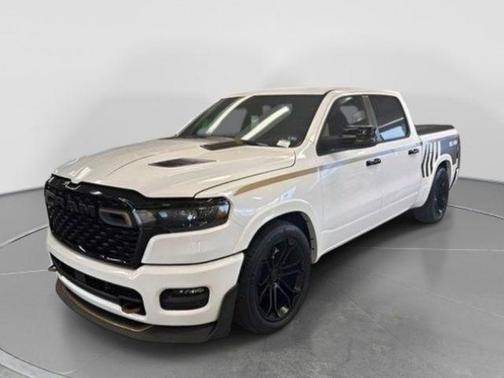 Bright White Clearcoat 2026 RAM 1500 Big Horn/Lone Star