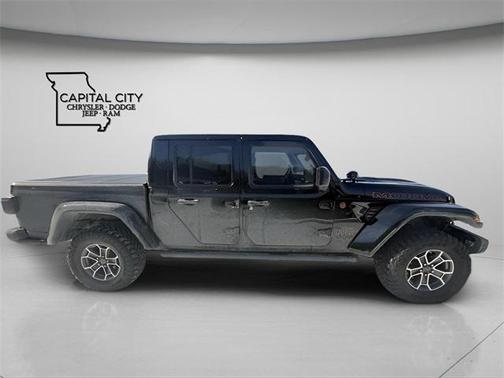2024 Jeep Gladiator Mojave X