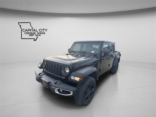 2026 Jeep Gladiator Sport