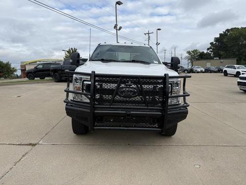 2022 Ford F-350 XL
