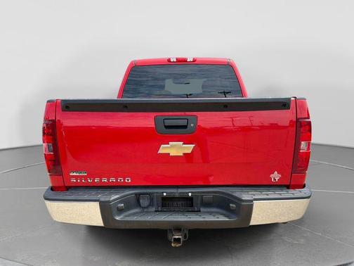 Victory Red 2011 Chevrolet Silverado 1500 LT