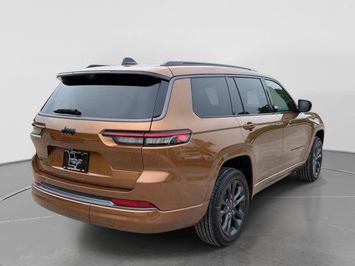 Copper Shino Metallic Clearcoat 2026 Jeep Grand Cherokee L Limited