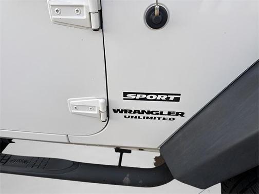 2010 Jeep Wrangler Unlimited Sport