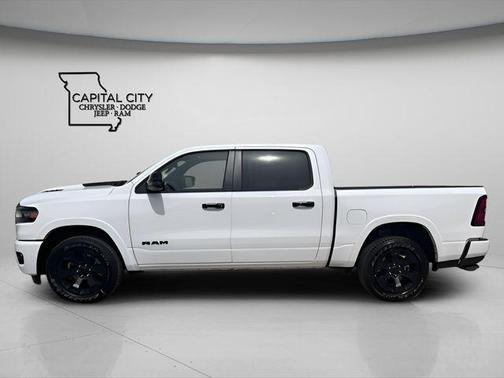 Bright White Clearcoat 2026 RAM 1500 Big Horn/Lone Star
