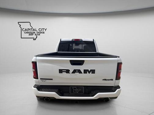 Bright White Clearcoat 2026 RAM 1500 Big Horn/Lone Star