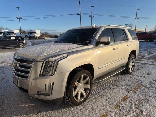 2017 Cadillac Escalade Luxury