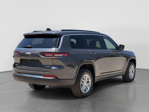 Baltic Gray Metallic Clearcoat 2026 Jeep Grand Cherokee L Altitude