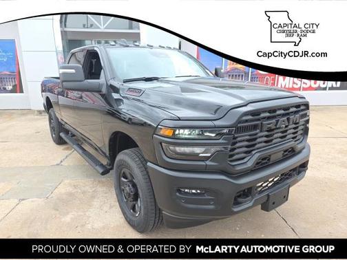 2025 RAM 3500 Tradesman Crew Cab 4x4 6'4' Box