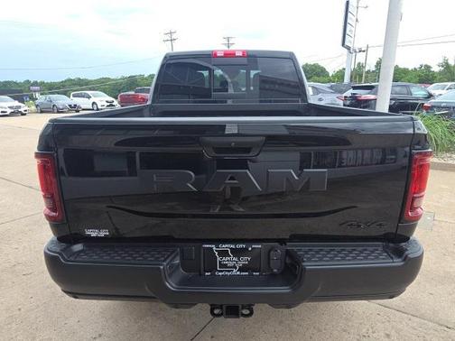 2025 RAM 3500 Tradesman Crew Cab 4x4 6'4' Box