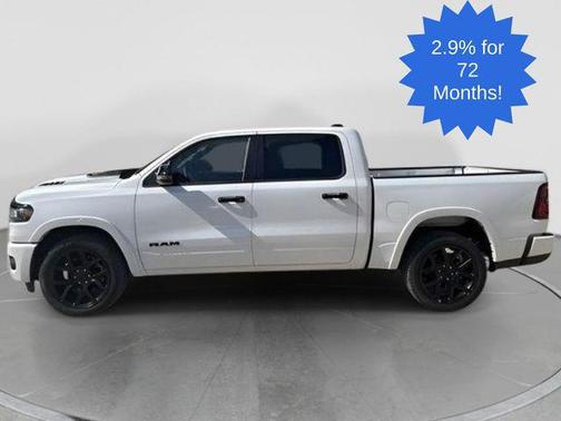 Ivory White Tri-Coat Pearlcoat 2026 RAM 1500 Laramie