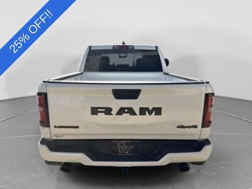 Ivory White Tri-Coat Pearlcoat 2026 RAM 1500 Laramie