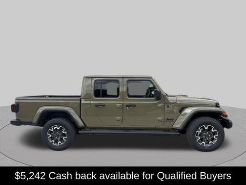 41 2026 Jeep Gladiator Sahara 4x4