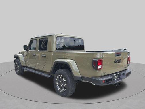 41 2026 Jeep Gladiator Sahara 4x4