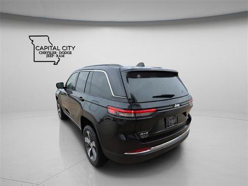 2025 Jeep Grand Cherokee Limited X