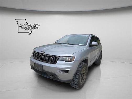 2016 Jeep Grand Cherokee 75th Anniversary