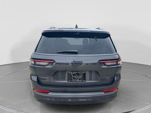Baltic Gray Metallic Clearcoat 2026 Jeep Grand Cherokee L Limited