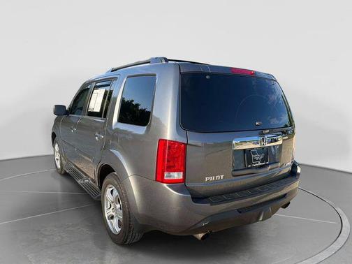 Alabaster Silver Metallic 2012 Honda Pilot EX-L